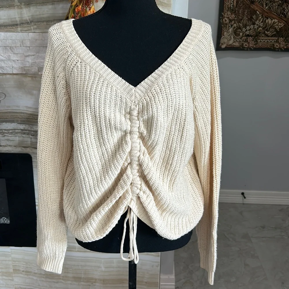 A. Peach Adjustable Ruching Knit Sweater. Size S - Picture 2 of 9